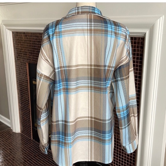Women's Plaid Cream Brown  & Blue Button Down Shacket Size XL - Picture 3 of 11